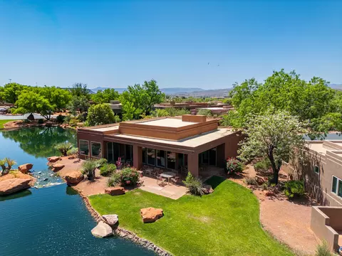 2255 N Tuweap Dr #11, Saint George, UT 84770