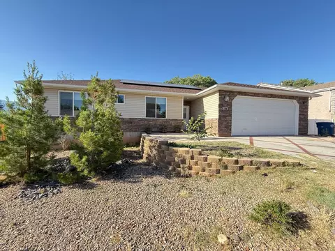 326 W 400 N, La Verkin, UT 84745