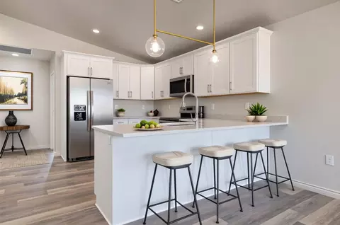 485 W Vance Dr, Kanab, UT 84741