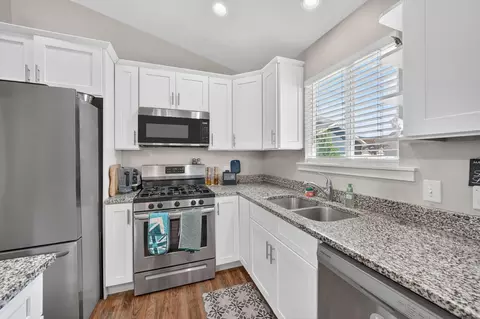 Kitchen - 2303 E Tumbleweed Rd, Eagle Mountain, UT 84005 photo 3 of 3