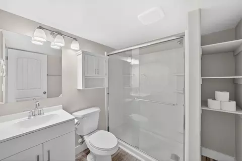 Bath - 2303 E Tumbleweed Rd, Eagle Mountain, UT 84005 photo 3 of 3