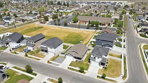 View/Area - 2303 E Tumbleweed Rd, Eagle Mountain, UT 84005 photo 2 of 6