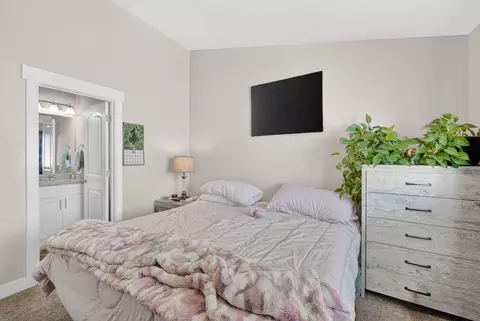 Bedroom - 2303 E Tumbleweed Rd, Eagle Mountain, UT 84005 photo 3 of 5