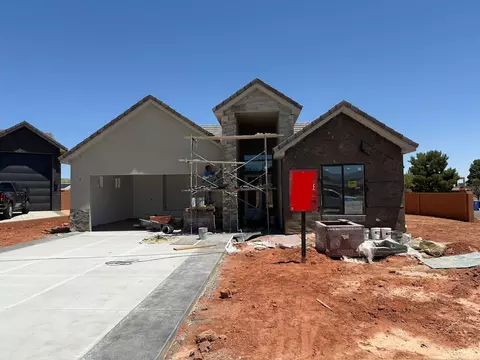 565 S Harmony Cir, Ivins, UT 84738