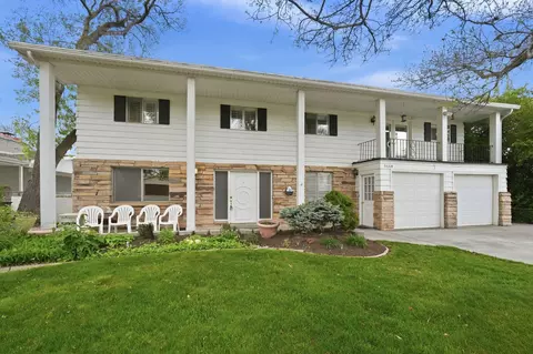 3664 Laurelcrest St, Salt Lake City, UT 84109