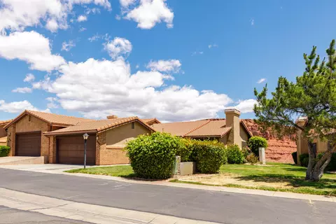 652 N Ridge Rim Way, Saint George, UT 84770