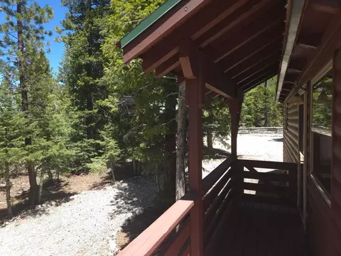 Exterior - 95 E Rim Rd, Duck Creek Village, UT 84762 photo 5 of 22