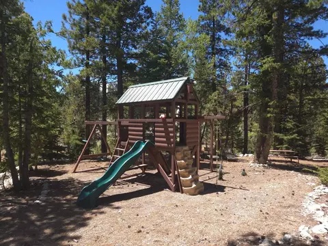 Exterior - 95 E Rim Rd, Duck Creek Village, UT 84762 photo 10 of 22