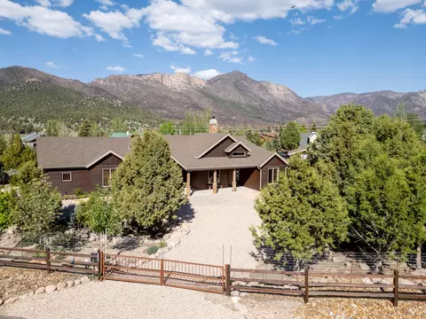 61 S 850 E, Pine Valley, UT 84781