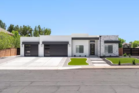 3173 Swiss Dr, Santa Clara, UT 84765
