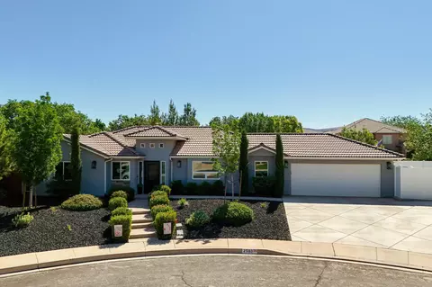 2563 S 300 Cir W, Washington, UT 84780