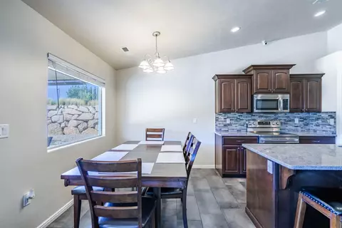 Dining - 340 E 920 N, Hurricane, UT 84737 photo 2 of 2