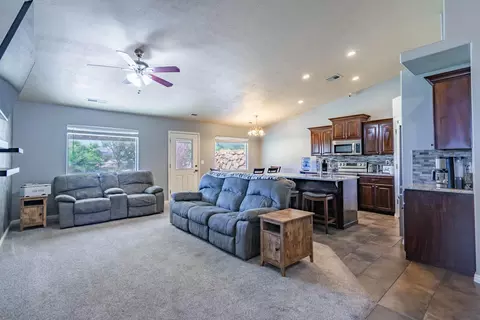 Other - 340 E 920 N, Hurricane, UT 84737 photo 2 of 10