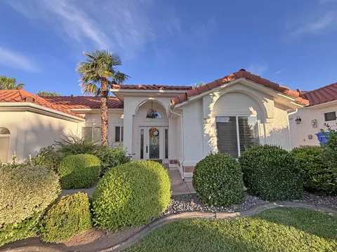 145 S Crystal Lakes Dr #83, Saint George, UT 84770