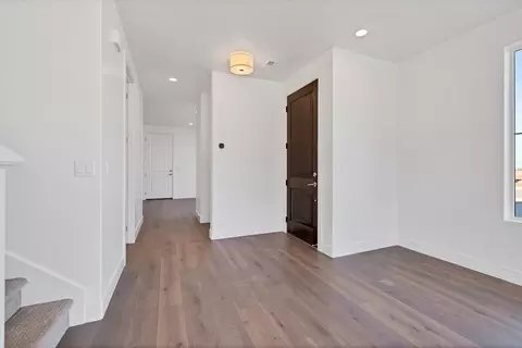 Entry Way - 2243 E Crestas Aly, Washington, UT 84780 photo 1 of 3