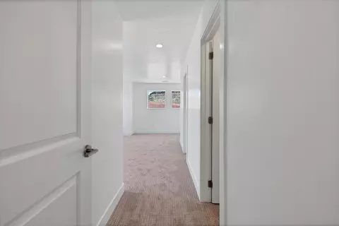 Entry Way - 2243 E Crestas Aly, Washington, UT 84780 photo 3 of 3