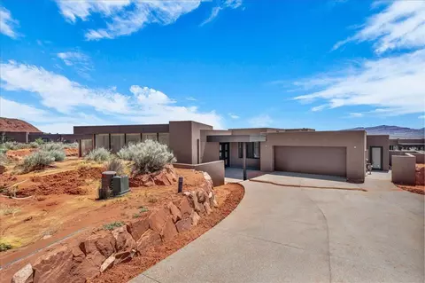 846 W Wicasa Way, Ivins, UT 84738