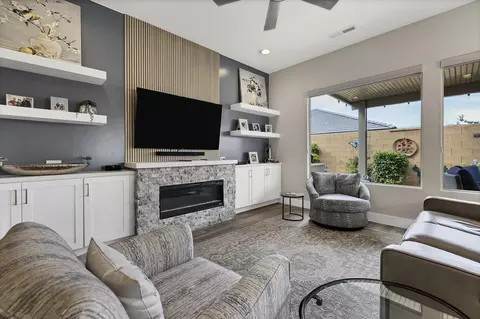1151 W Graham Dr, Saint George, UT 84790
