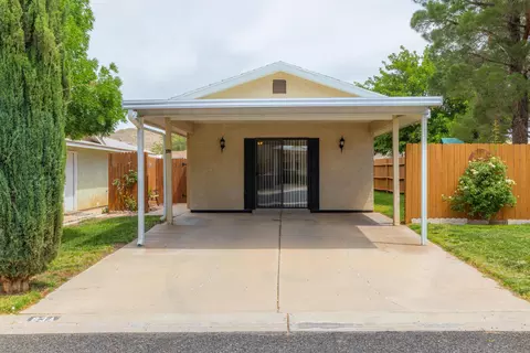 4400 W State St #83A, Hurricane, UT 84737
