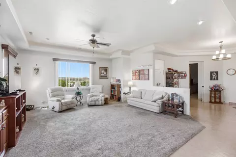 Living - 2248 Southgate Hills Dr, Saint George, UT 84770 photo 1 of 2