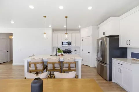 Other - 983 E Malibu Dr, Washington, UT 84780 photo 2 of 7