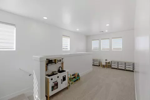 Entry Way - 983 E Malibu Dr, Washington, UT 84780 photo 4 of 4