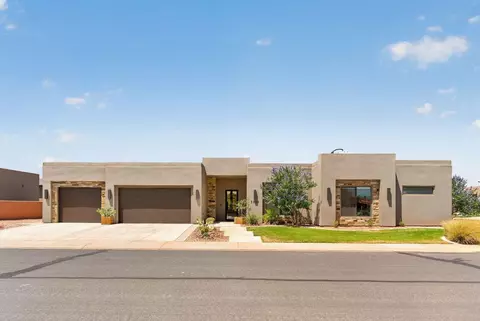 5234 W 3180 S, Hurricane, UT 84737