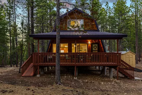 1250 N Piute Dr, Duck Creek Village, UT 84762