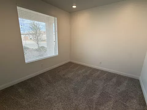 Other - 1186 E Marlowe Way, Washington, UT 84780 photo 3 of 7