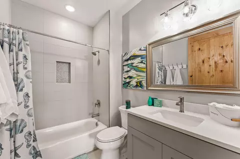 Bath - 2753 W Eagle Ridge Lp Lp, Cedar City, UT 84720 photo 4 of 4