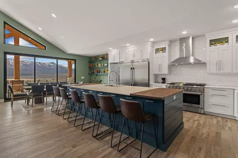 Kitchen - 2753 W Eagle Ridge Lp Lp, Cedar City, UT 84720 photo 2 of 6