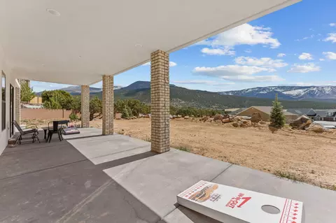 Exterior - 2753 W Eagle Ridge Lp Lp, Cedar City, UT 84720 photo 5 of 6