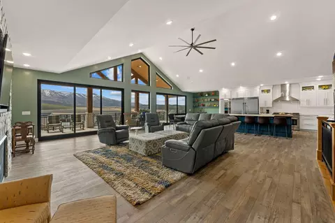 Living - 2753 W Eagle Ridge Lp Lp, Cedar City, UT 84720 photo 1 of 4
