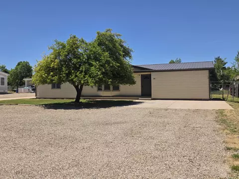 453 N 200 E, Parowan, UT 84761