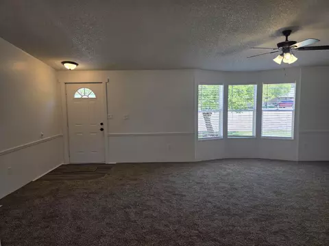 Living - 453 N 200 E, Parowan, UT 84761 photo 5 of 9