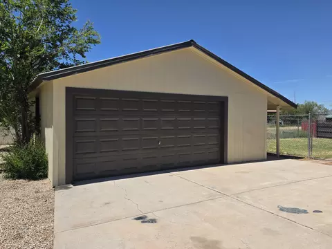Exterior - 453 N 200 E, Parowan, UT 84761 photo 6 of 7