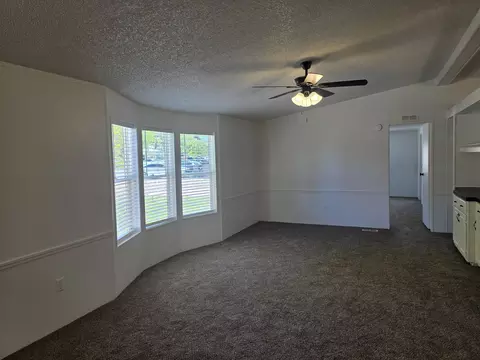 Living - 453 N 200 E, Parowan, UT 84761 photo 7 of 9