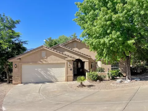 1109 N Ruby Pl, Washington, UT 84780