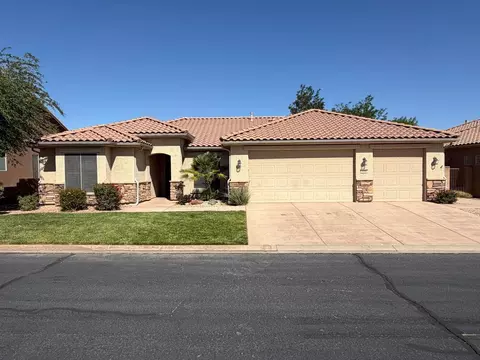 4996 S Mosaic Dr, Saint George, UT 84790
