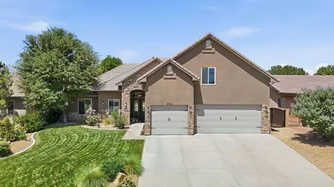 586 S Whitney Dr, Saint George, UT 84770