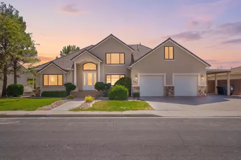 201 Shadow Point Dr, Saint George, UT 84770