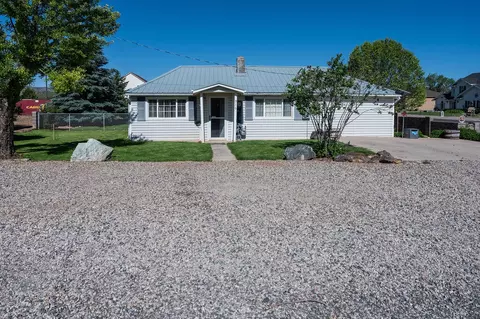 316 S Center St, Enterprise, UT 84725