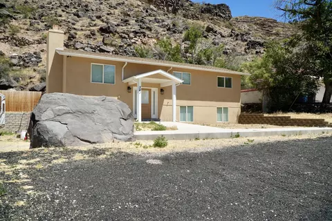 361 S 100 E, Hurricane, UT 84737