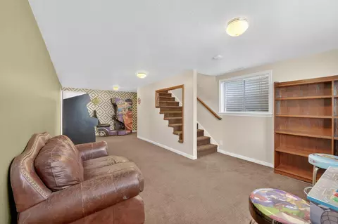Entry Way - 563 E 350 N, Bountiful, UT 84010 photo 5 of 5