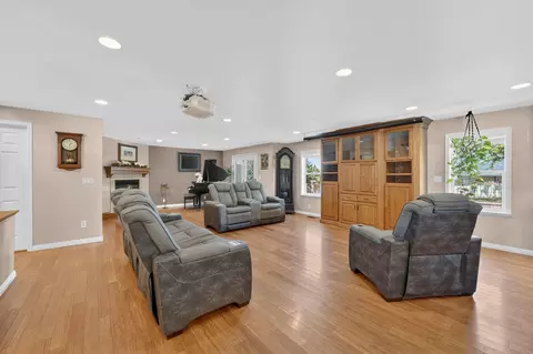 Other - 563 E 350 N, Bountiful, UT 84010 photo 1 of 7