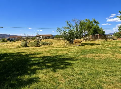 Exterior - 107 E Main St, Summit, UT 84772 photo 3 of 4