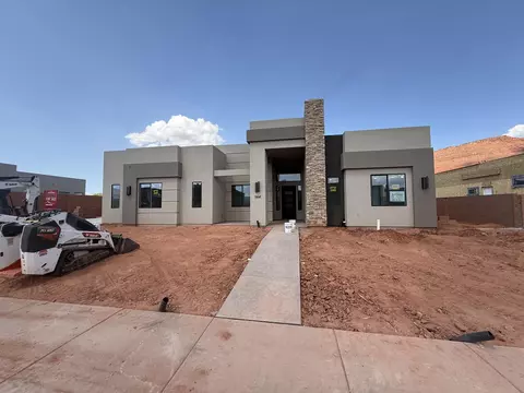 564 W 80 S, Ivins, UT 84738