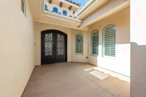 Entry Way - 956 E Roadrunner Dr, Washington, UT 84780 photo 3 of 3