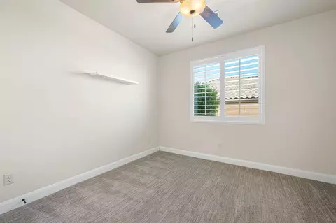 Bedroom - 956 E Roadrunner Dr, Washington, UT 84780 photo 2 of 3