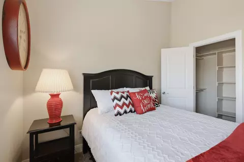 Bedroom - 4149 E Torrey Pines Dr, Washington, UT 84780 photo 8 of 9